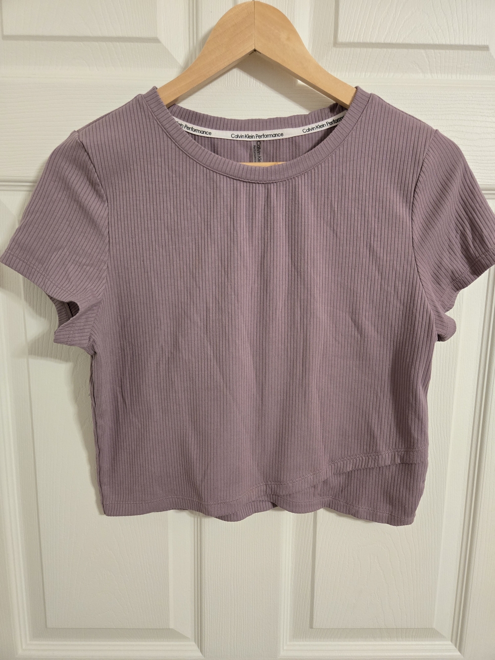 Calvin Klein Performance Ribbed Cropped Tee - Lavender Size Large
